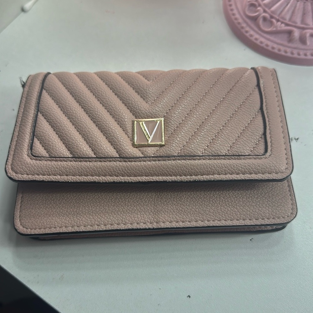 VICTORIA'S SECRET - Large Wallet with Zip